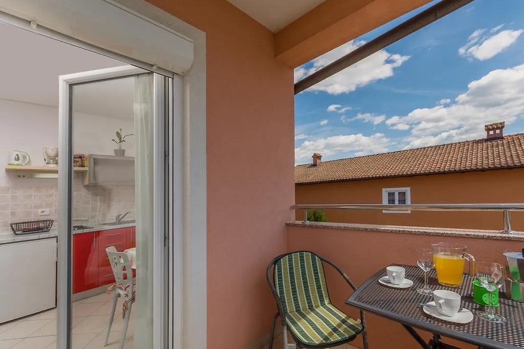 Guest House Gloria Novigrad  Croatia